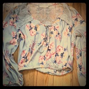 Flower 🌹 see through shoulder crop top